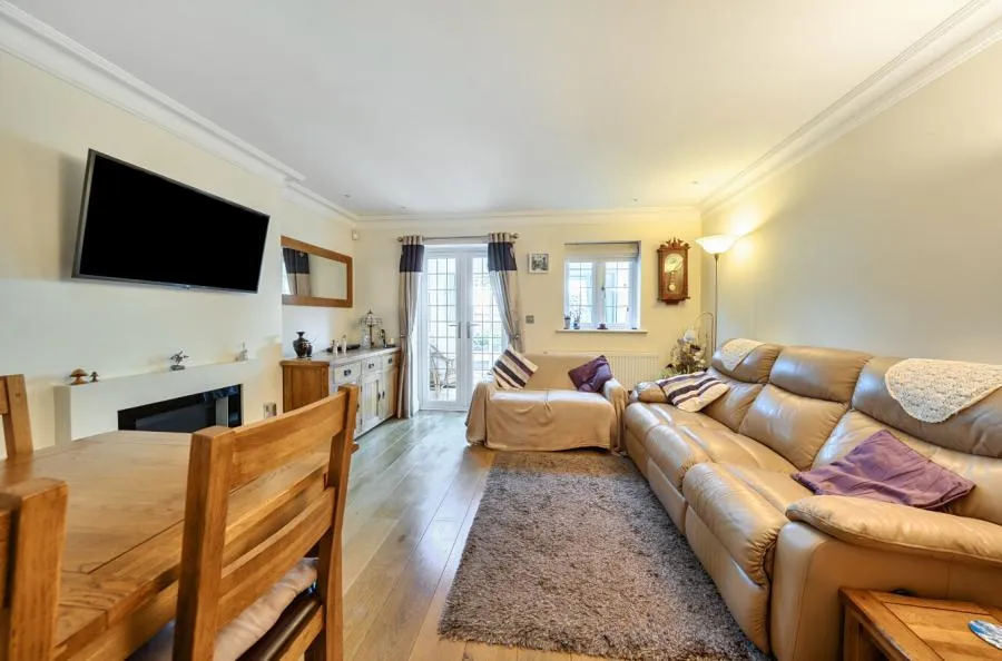 Fullerton Close, Markyate, AL3, photo 2
