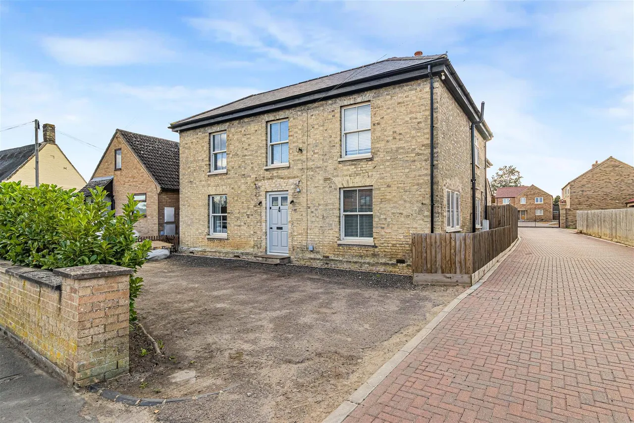 5 bed property for sale, Townsend, Soham, CB7