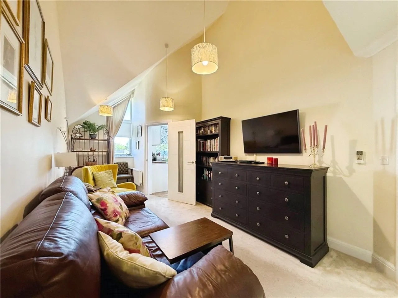 Duttons Road, Romsey, SO51, photo 2