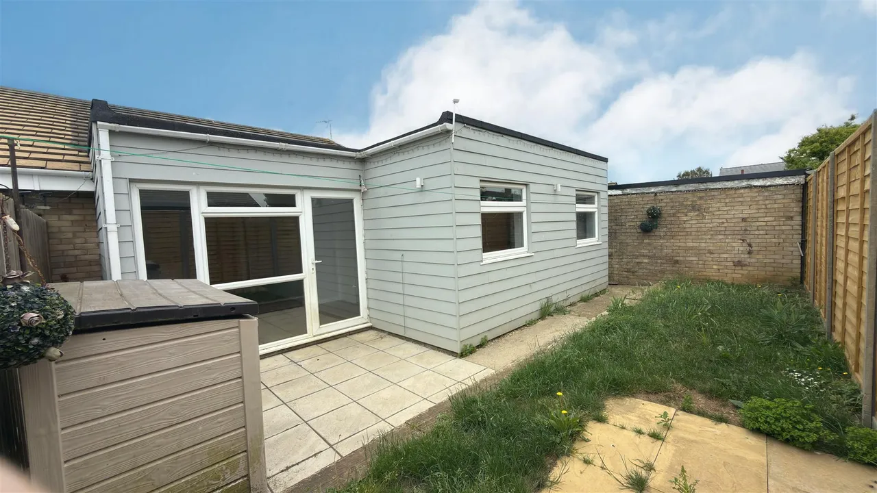 Meadowcroft, Stretham, CB6, photo 4