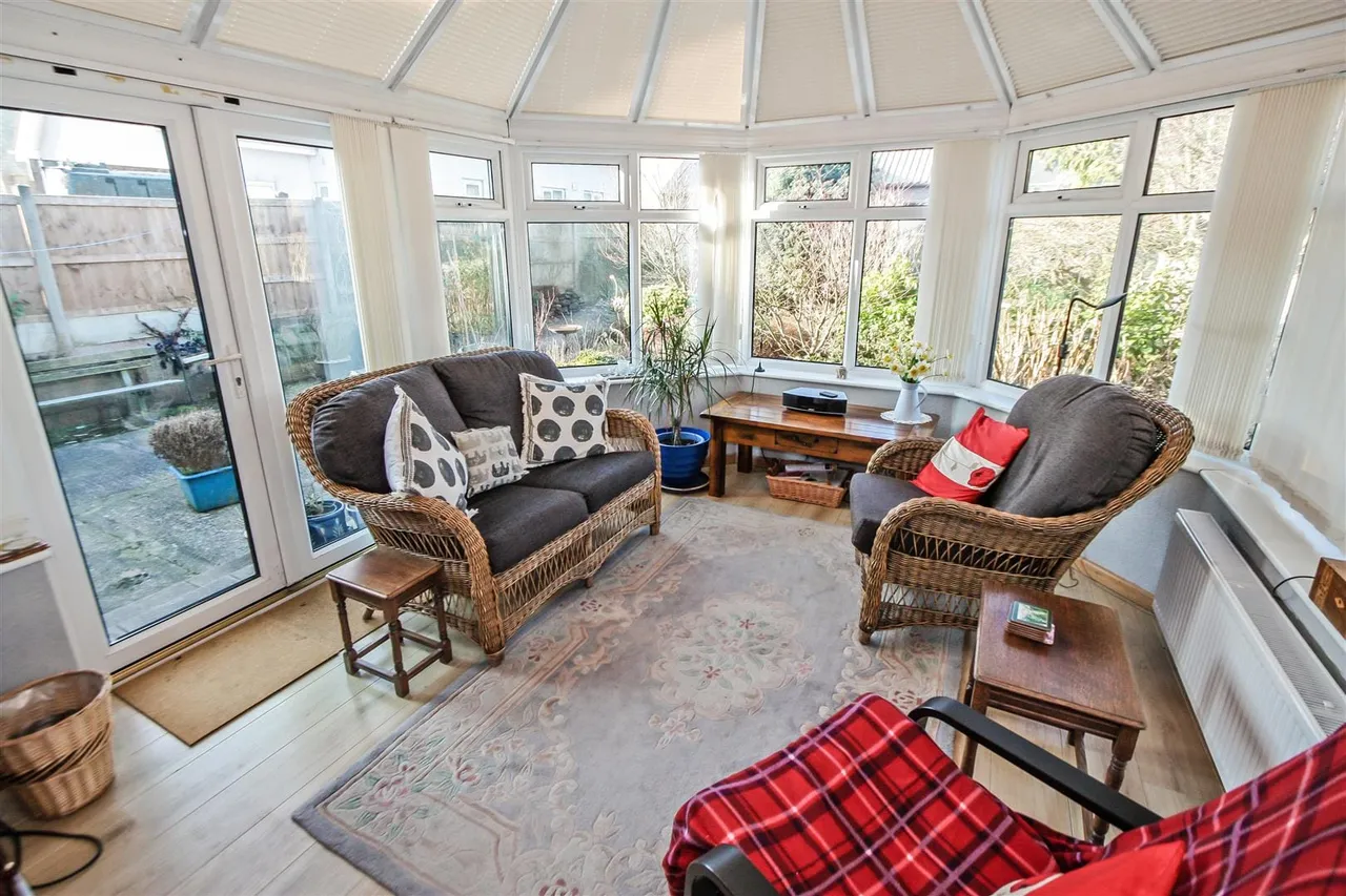 Lon Elwy, Llanfairtalhaiarn, Abergele, Conwy, LL22 8SG, photo 6