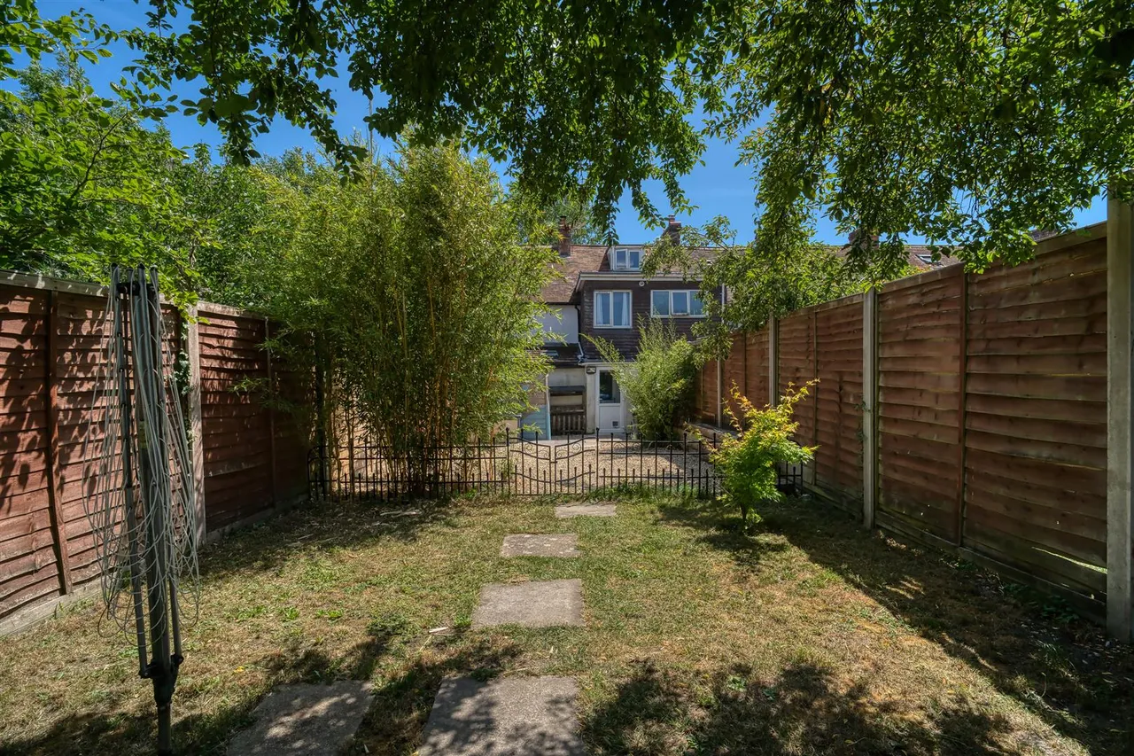 Railway Terrace, Gillingham, photo 13