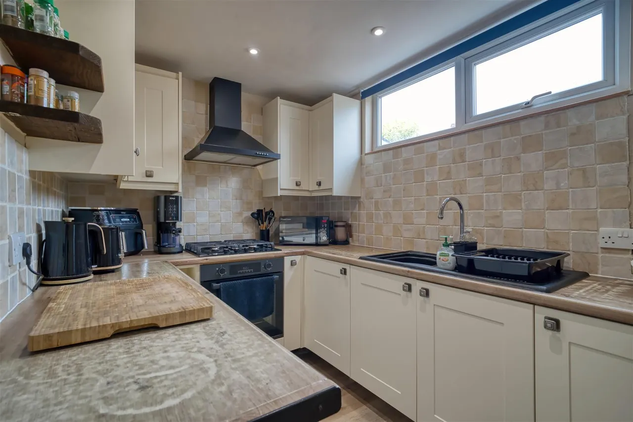 Railway Terrace, Gillingham, photo 3