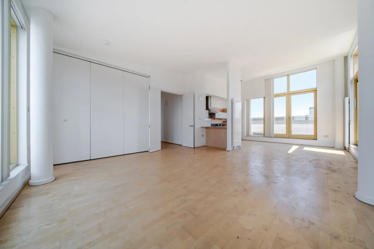 West Parkside, SE10, photo 2