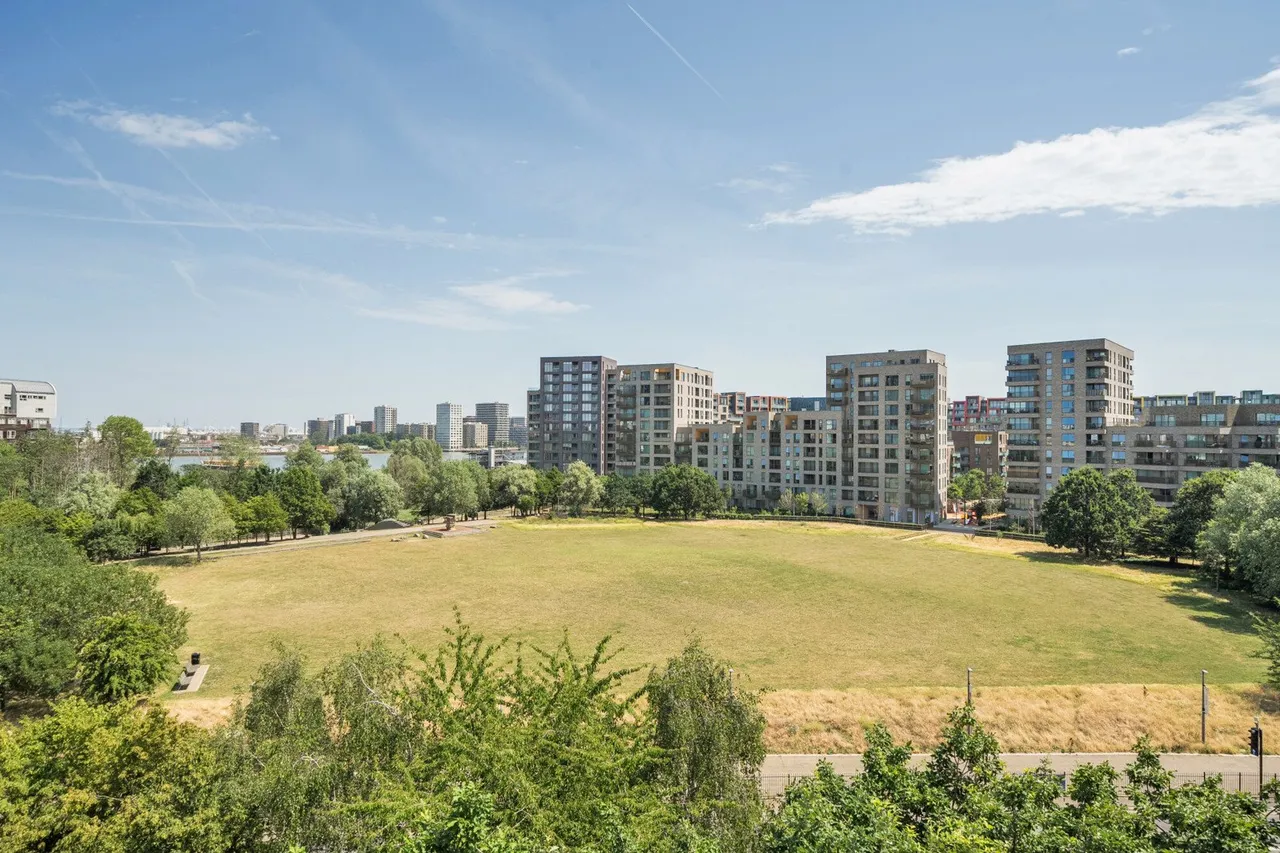 West Parkside, SE10, photo 3