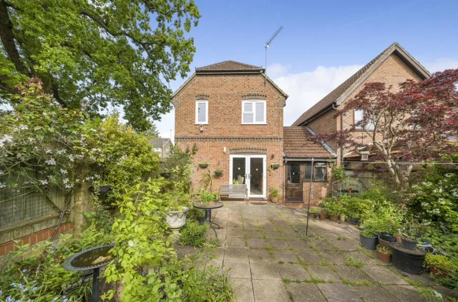 Lower Moor, Yateley, GU46, photo 11