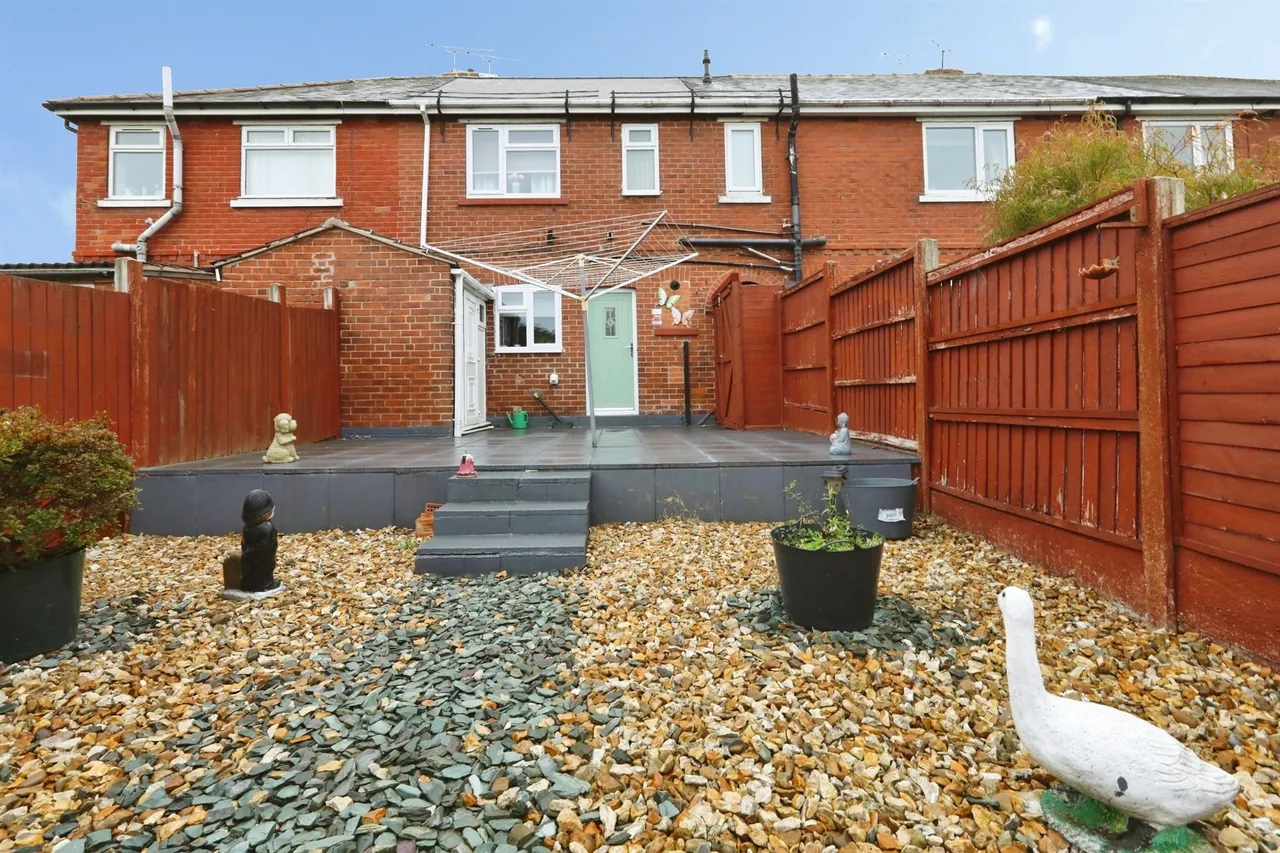 Recreation Avenue, Thurcroft, S66, photo 2
