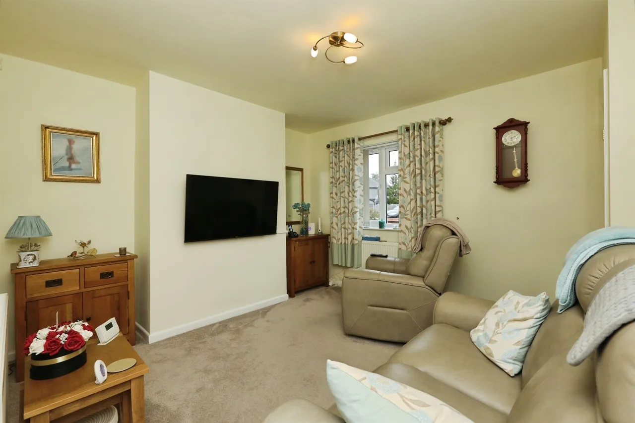 Recreation Avenue, Thurcroft, S66, photo 3