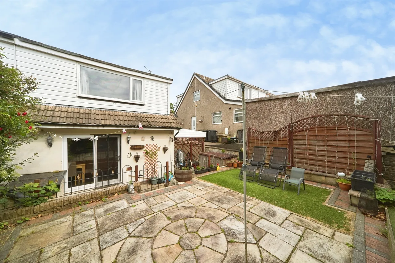 Harcourt Avenue, Thornton, BD13, photo 17