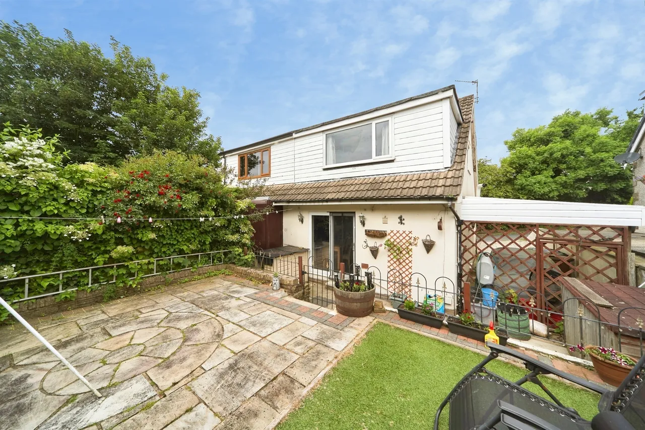 Harcourt Avenue, Thornton, BD13, photo 20