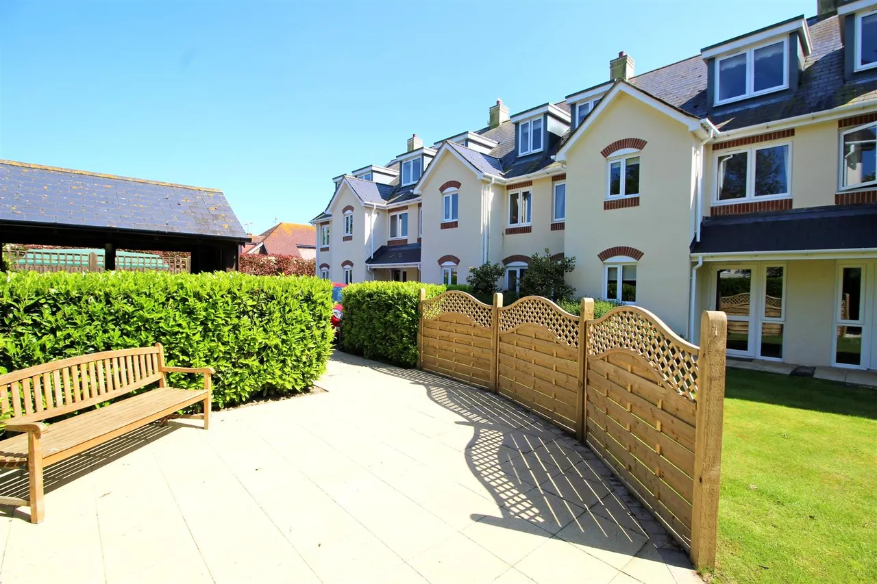 Bolsover Road, Worthing, BN13, photo 13