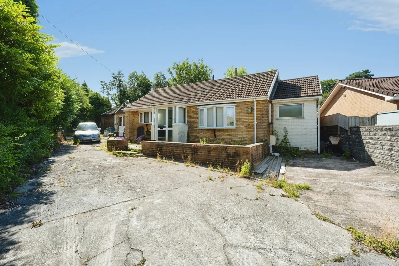 Heol Fach, Llangyfelach, SA5, photo 2