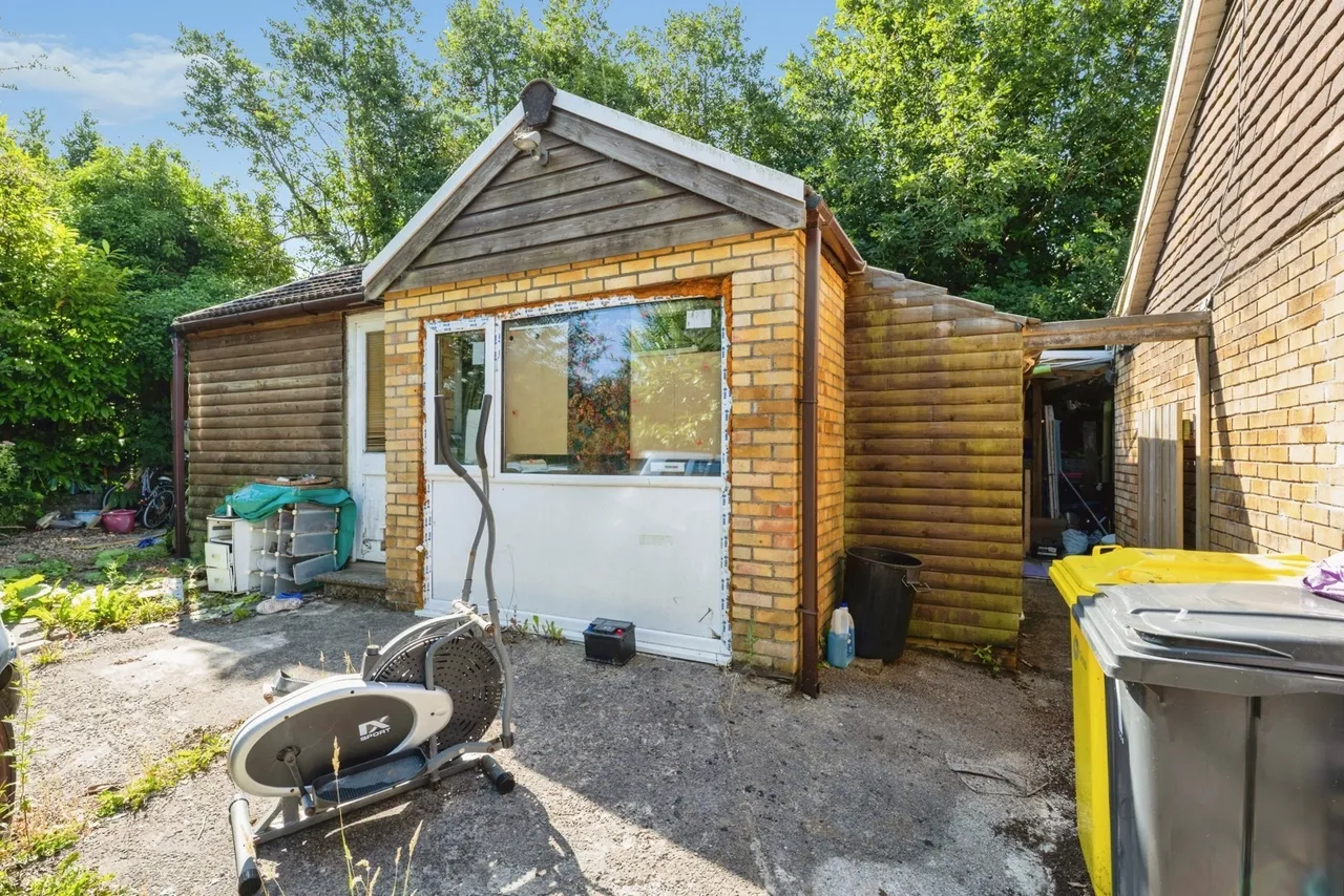 Heol Fach, Llangyfelach, SA5, photo 18