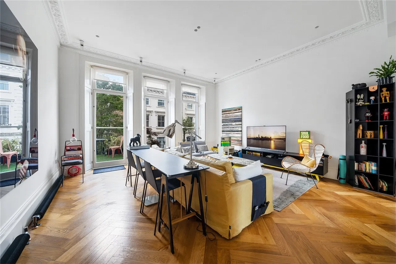 3 bed flat for sale, Westbourne Gardens, Notting Hill, W2