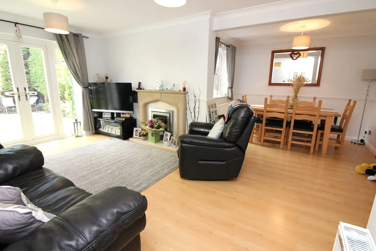 Hunters Close, Stotfold, SG5, photo 4