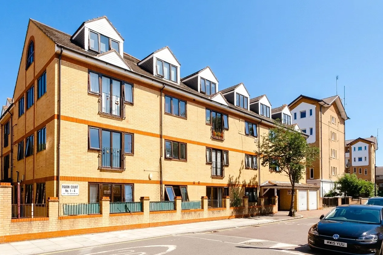 Sceptre Road, London, E2, photo 2