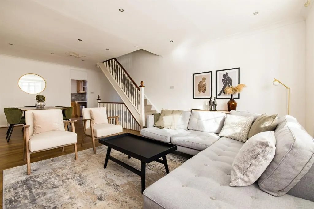 Austell Gardens, Mill Hill, NW7, Mill Hill, photo 2