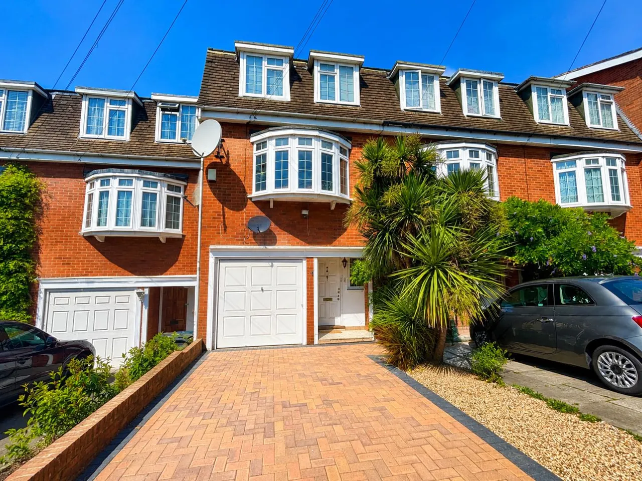 3 bed house for sale — Austell Gardens, Mill Hill, NW7, Mill Hill