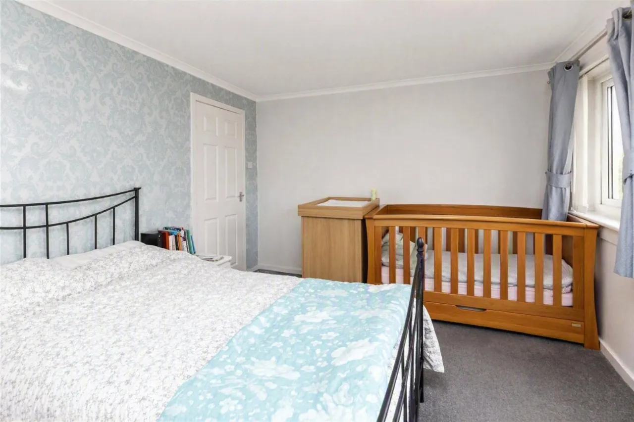 Rosslyn Avenue, East Mains, East Kilbride, South Lanarkshire, G74, photo 10