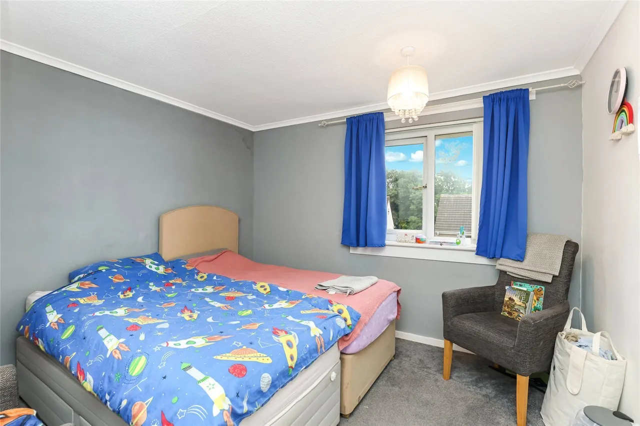 Rosslyn Avenue, East Mains, East Kilbride, South Lanarkshire, G74, photo 14