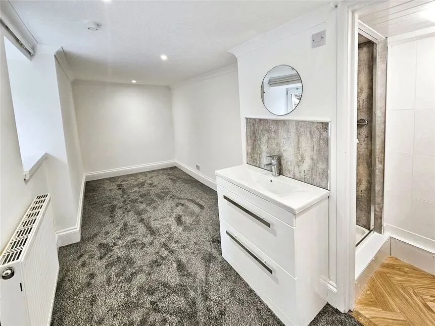 Alexandra Place, Plymouth, Devon, PL4, photo 5