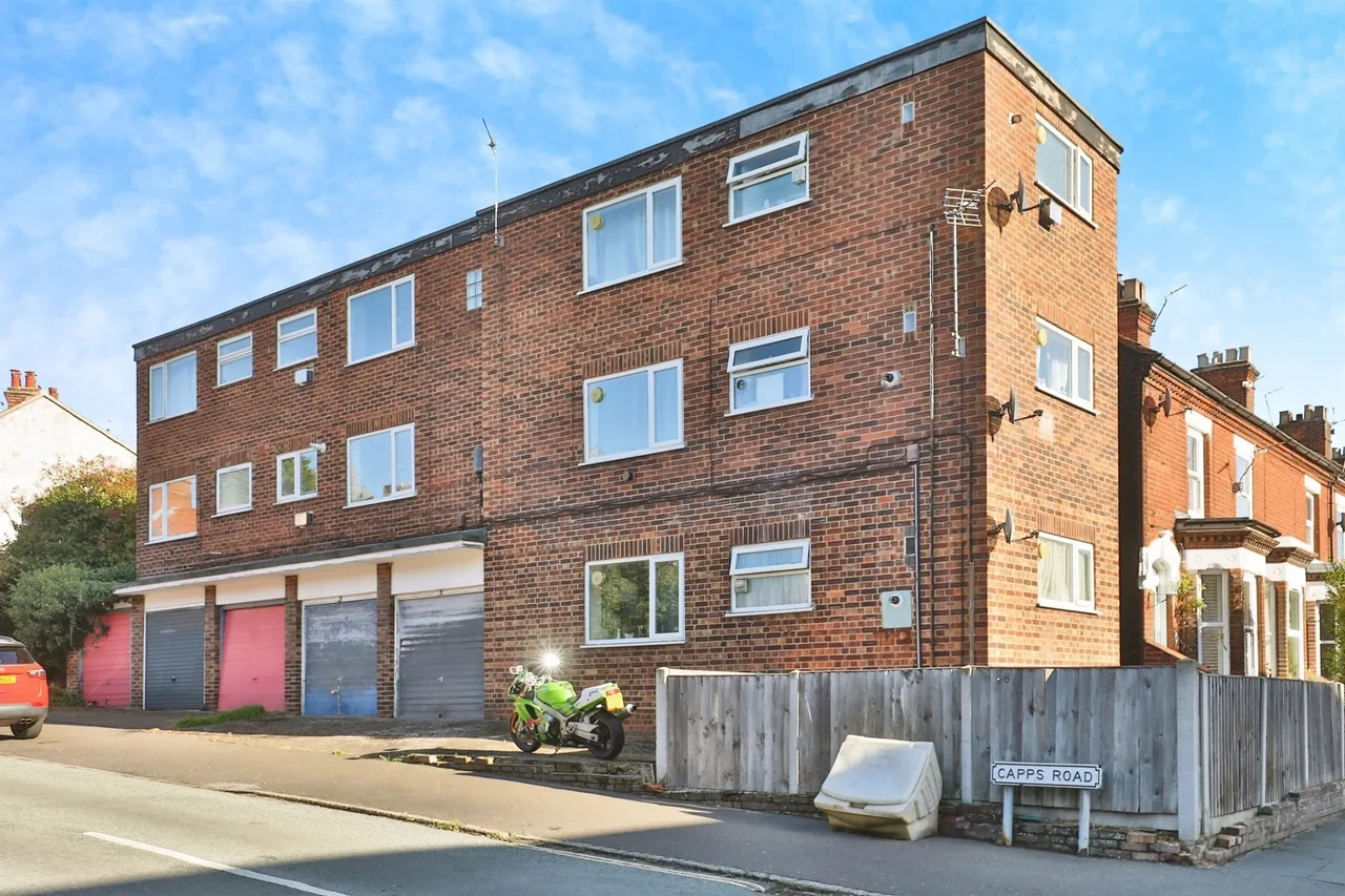 1 bed flat for sale — Denmark Road, Norwich