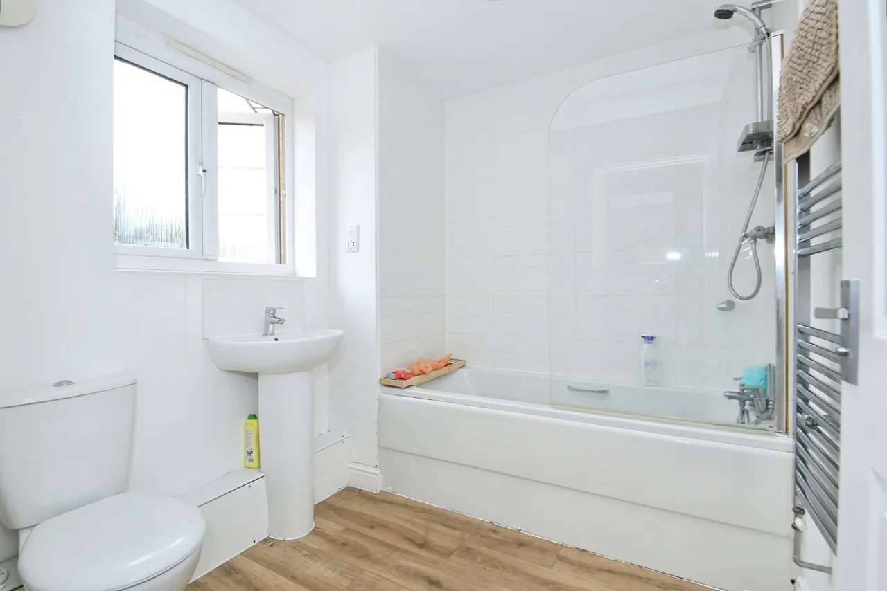 Grant Mews, Peterborough, Cambridgeshire, PE7, photo 7