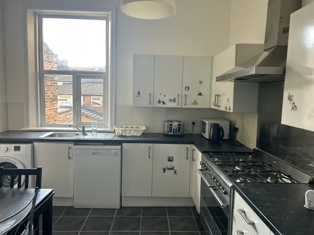 Rathbone Road, Liverpool, L15, photo 4