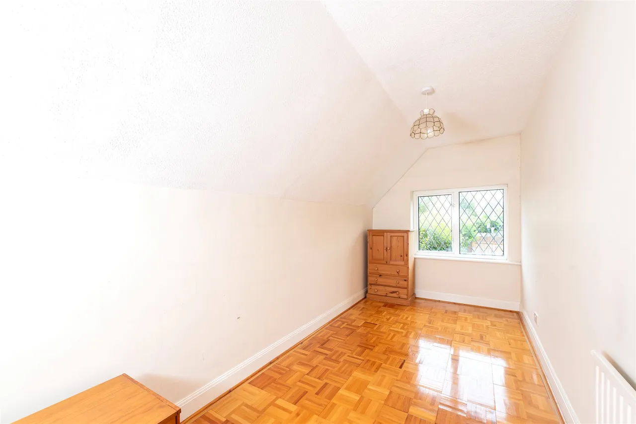 Nup End Lane, Wingrave, HP22, photo 13