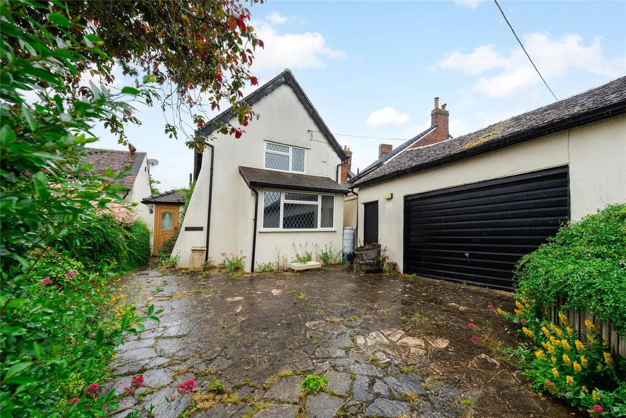 Nup End Lane, Wingrave, HP22, photo 17