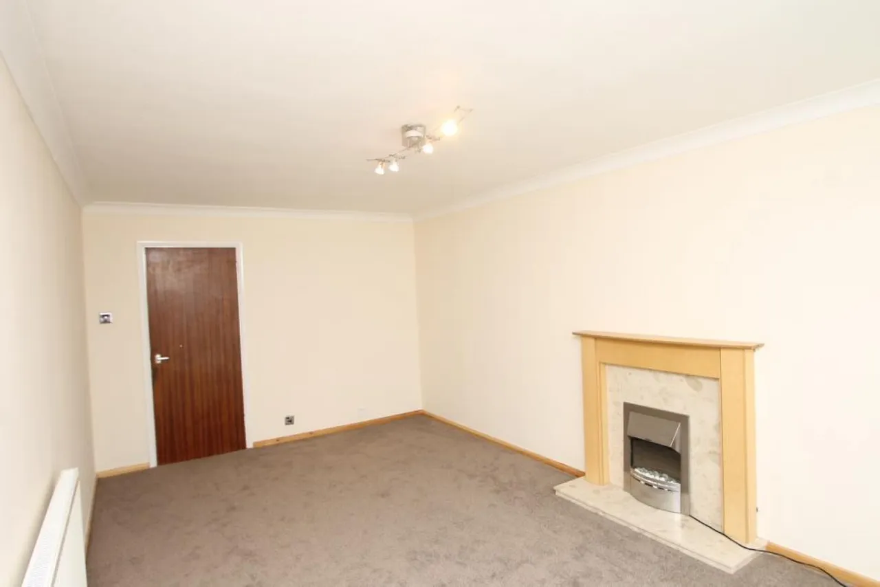 High Street, Wordsley, Stourbridge, photo 2