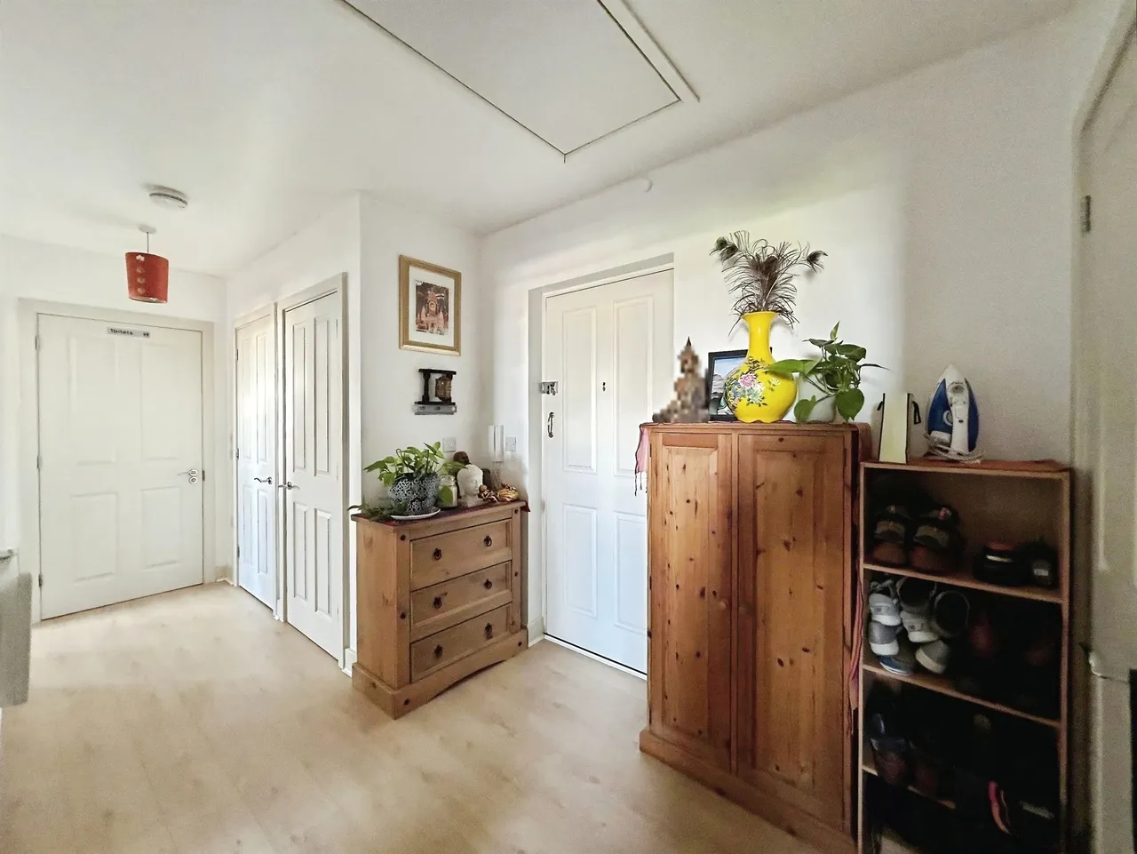 Fire Fly Avenue, Swindon, SN2, photo 3