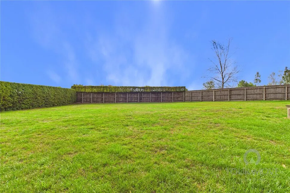 Blackmires Lane, Silverstone, Northamptonshire, NN12, photo 11