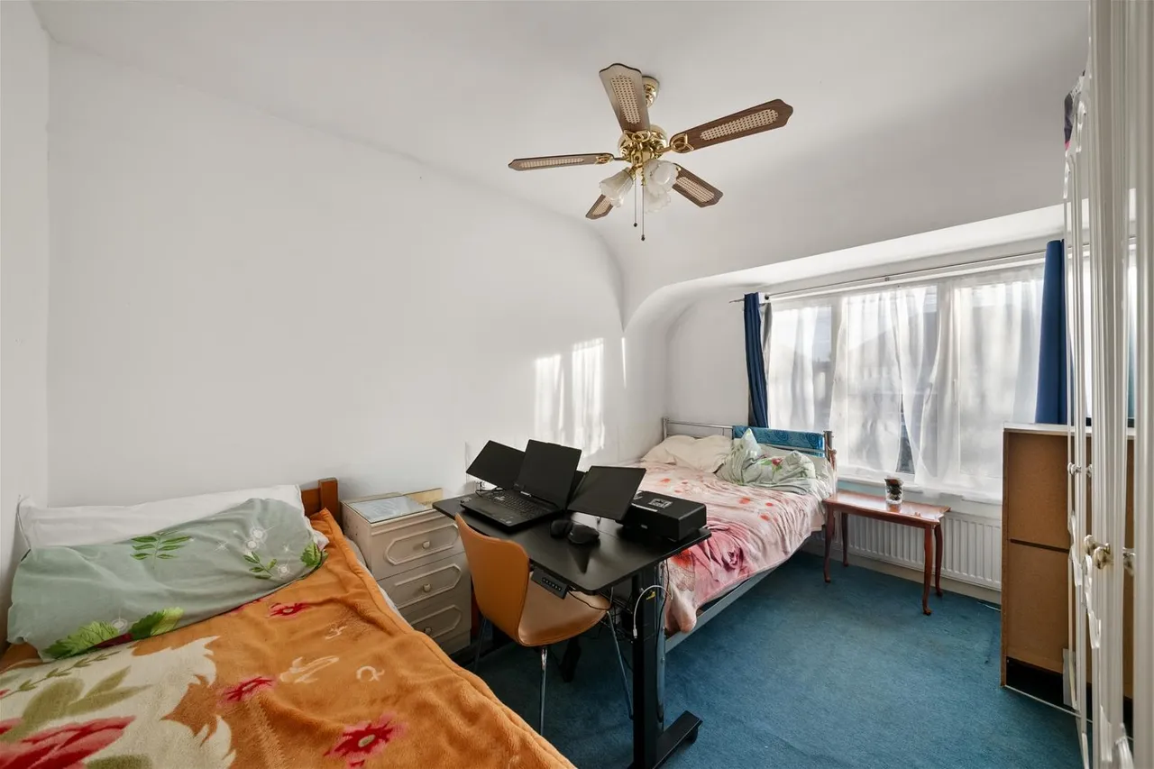 Clairvale Road, Hounslow, photo 7