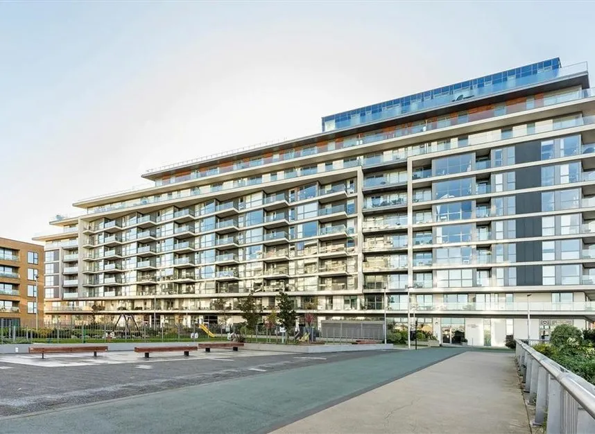 River Gardens Walk, Greenwich, SE10, photo 11