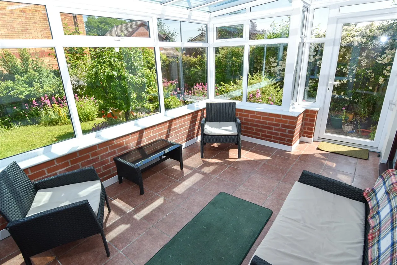 Bishops Gate, West Heath, Birmingham, B31 4AJ, photo 9