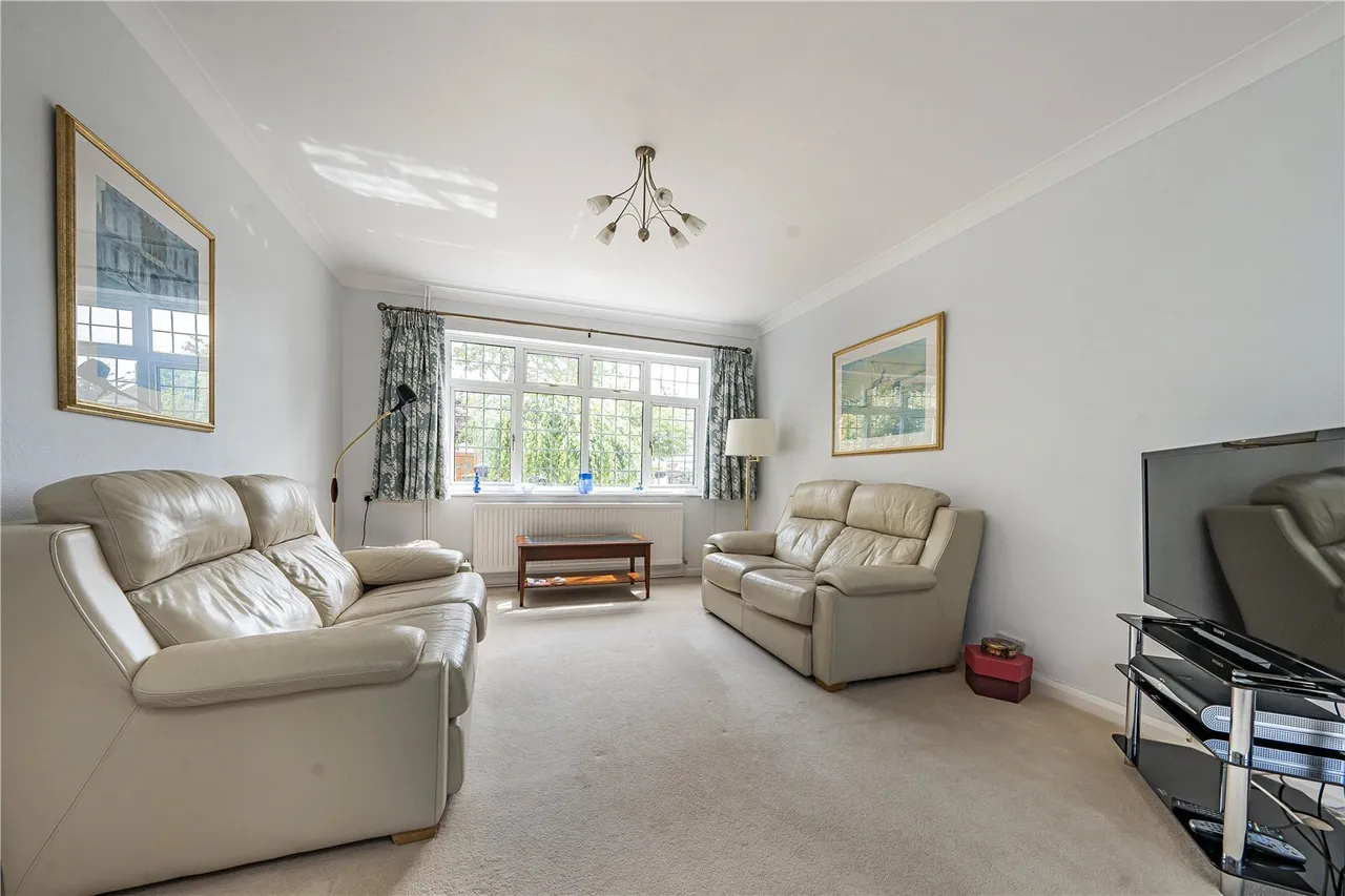 Colne Avenue, West Drayton, UB7, photo 6