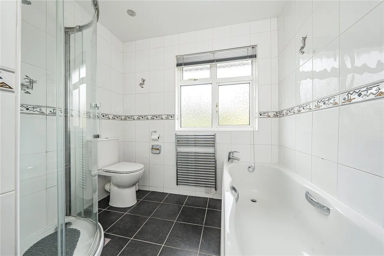 Colne Avenue, West Drayton, UB7, photo 15