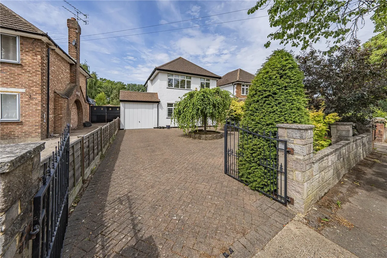 Colne Avenue, West Drayton, UB7, photo 9