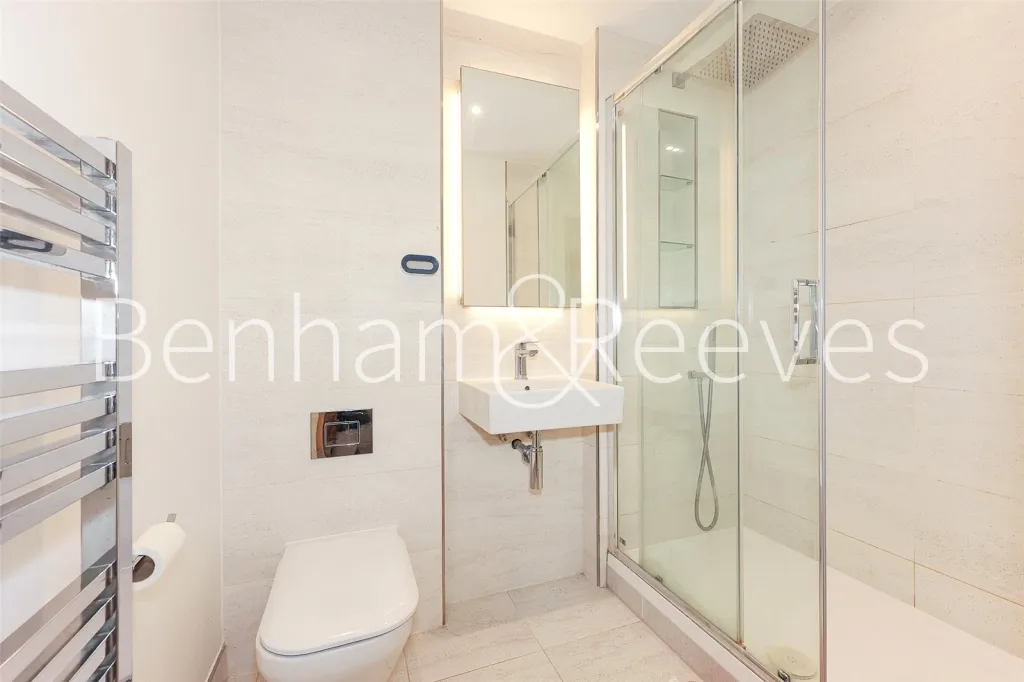 May House, Beaufort Park, NW9, photo 12
