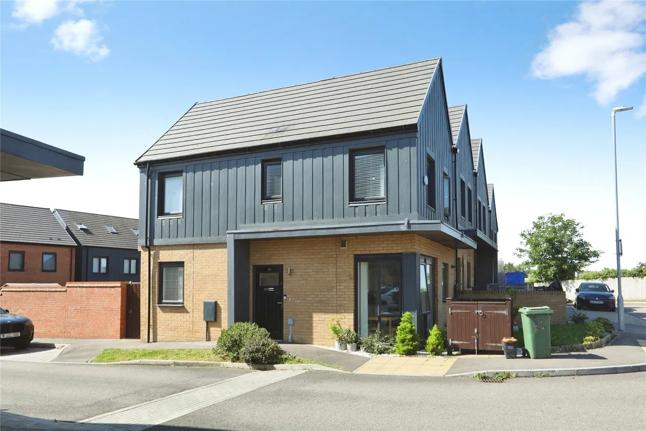 Jupiter Road, Milton Regis, Sittingbourne, Kent, ME10, photo 16