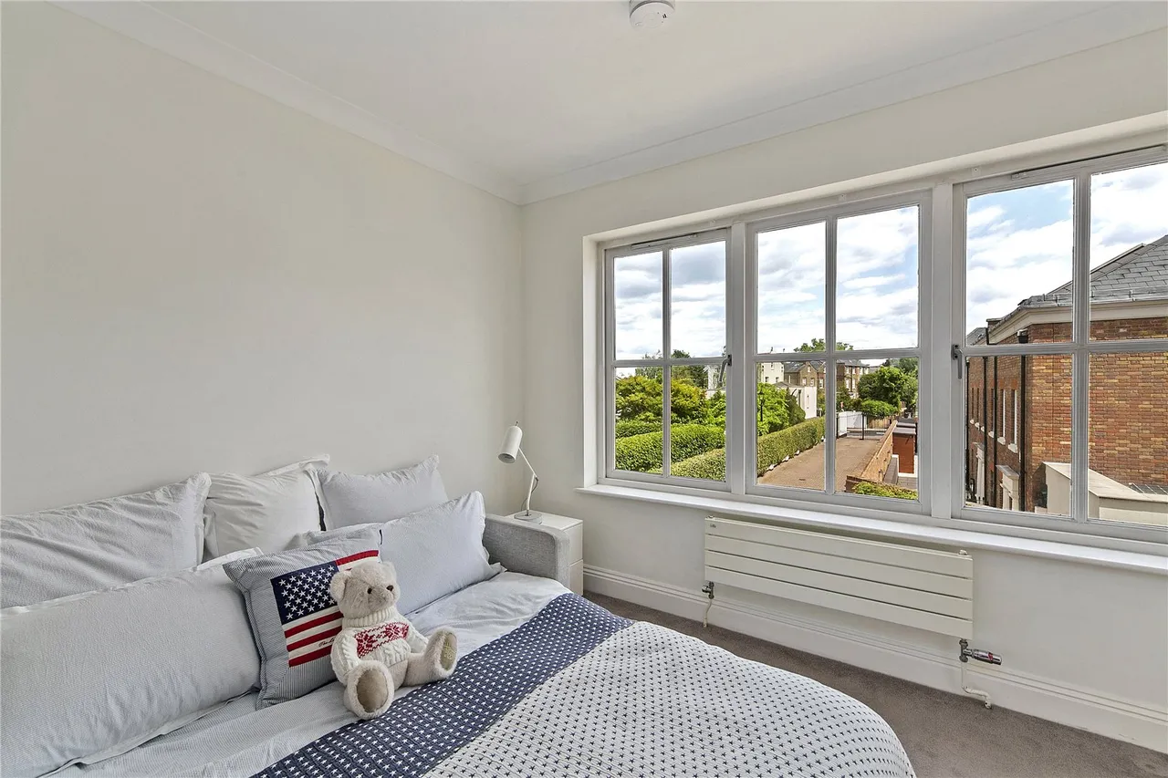 Abercorn Mews, Richmond, TW10, photo 9