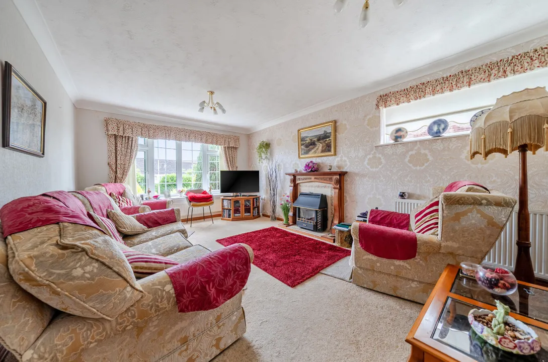 Buckfield Road, Leominster, Herefordshire, HR6 8SQ, photo 5