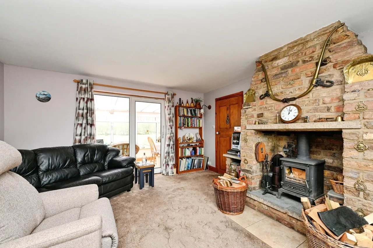 Workhouse Lane, Upwell, Wisbech, Norfolk, PE14, photo 2