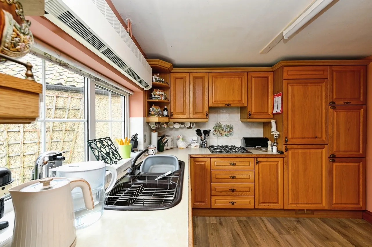 Workhouse Lane, Upwell, Wisbech, Norfolk, PE14, photo 5