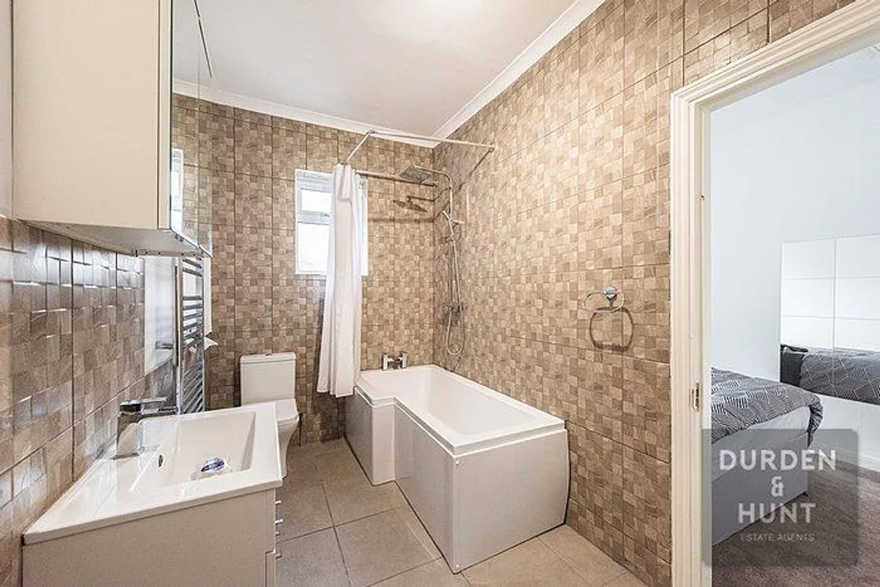 Smeaton Road, Woodford Green, IG8, photo 15