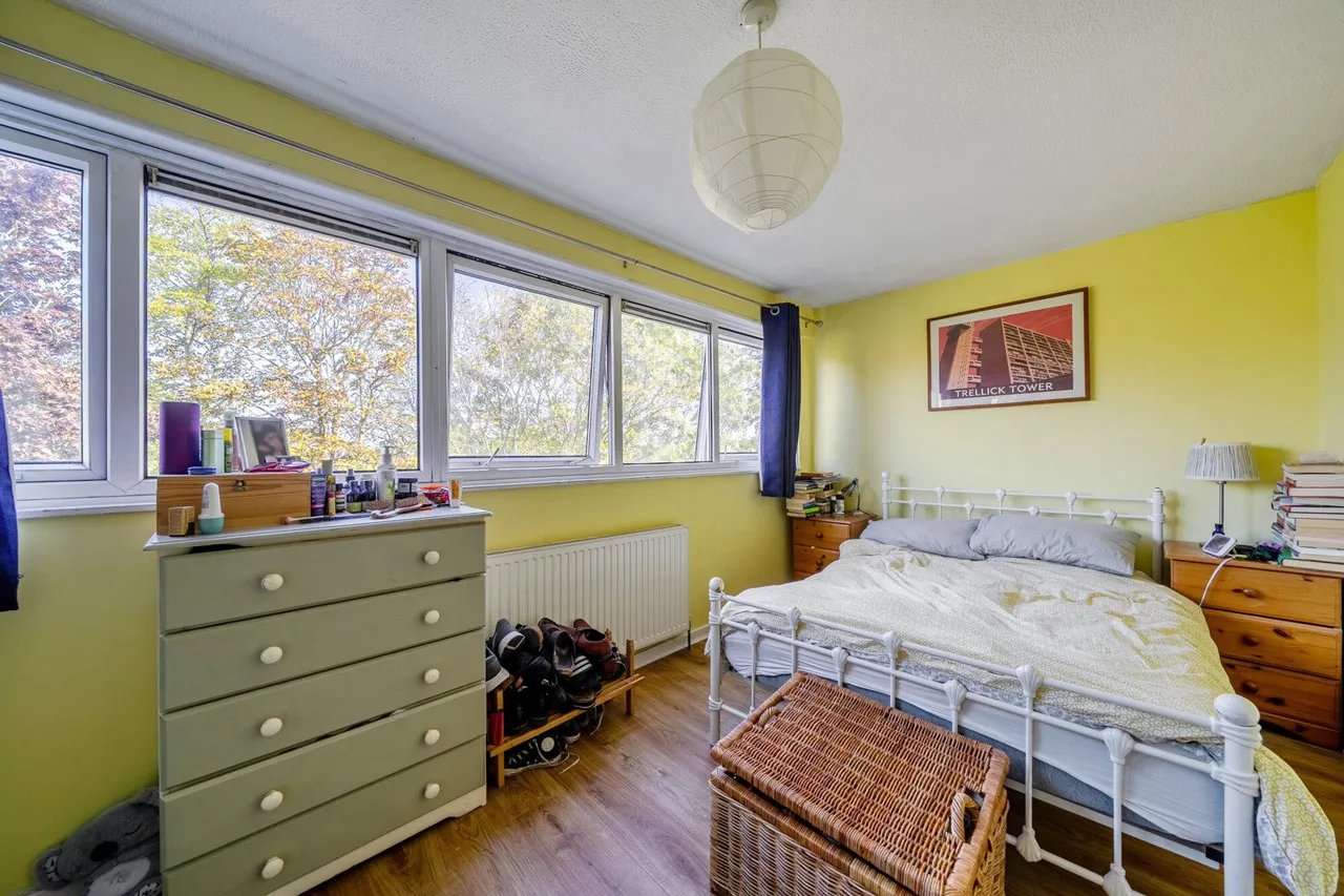 Woodvale Walk, SE27, photo 7