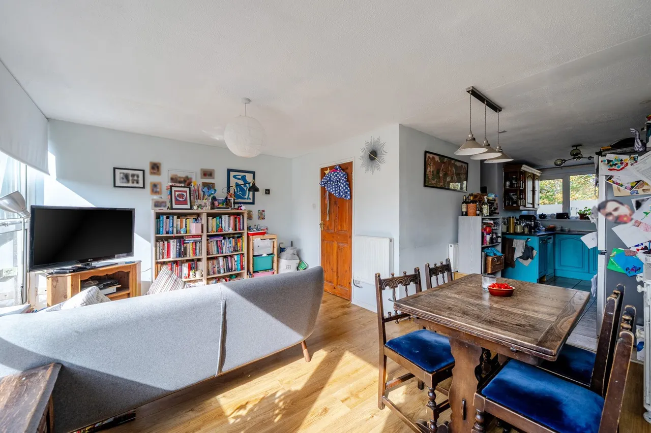 Woodvale Walk, SE27, photo 6