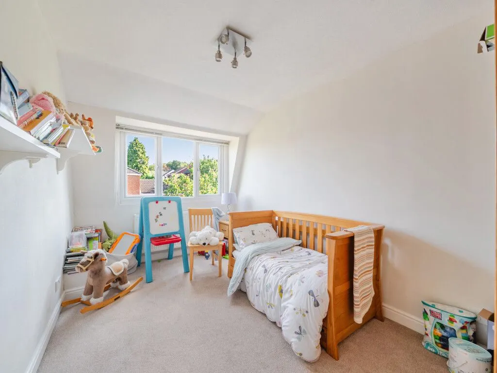 Chevet Grove, Wakefield, WF2, photo 13