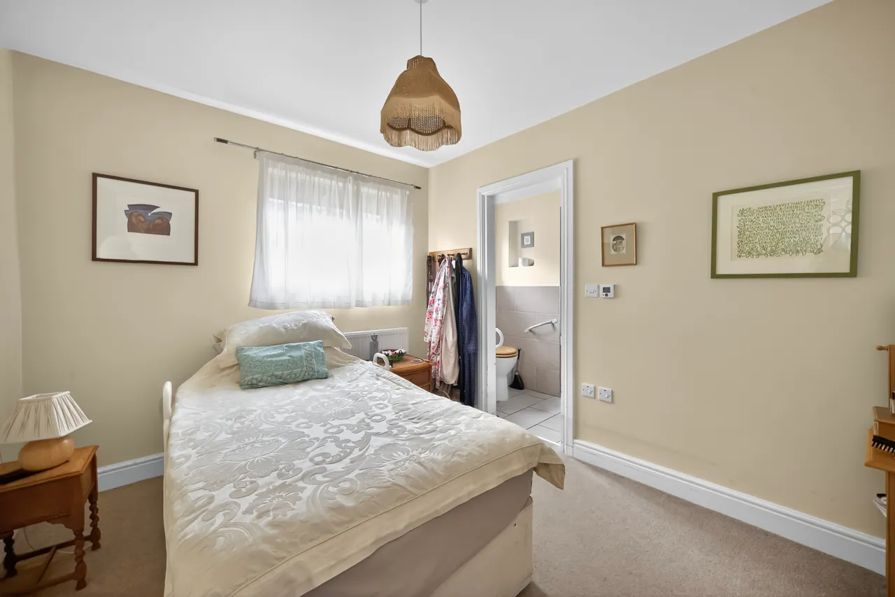 Millcrest Road, Waltham Cross, EN7, photo 15
